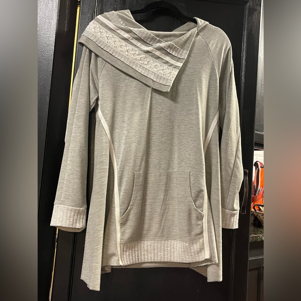 Adorable and different lightweight sweater